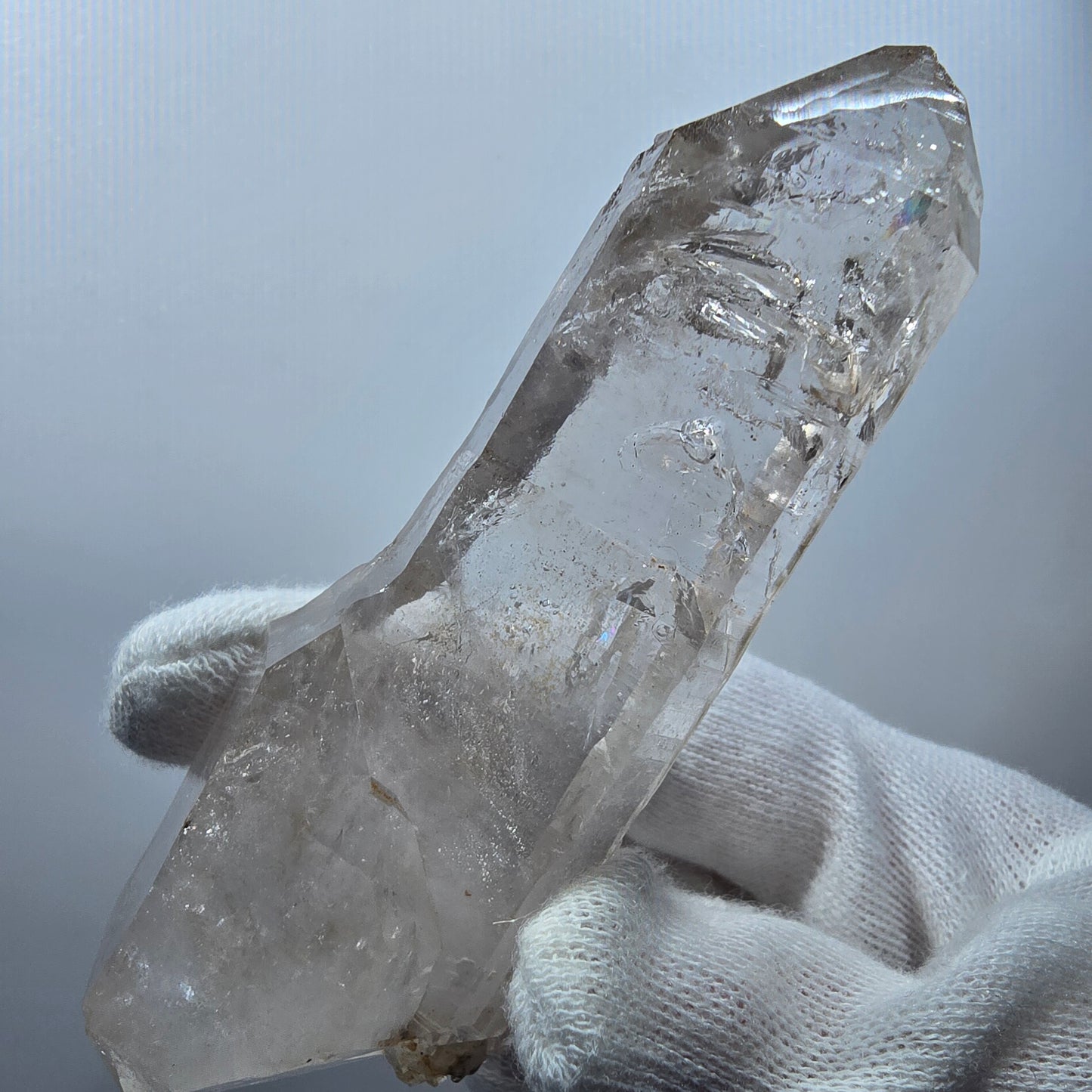 Sceptre DT en quartz fumé lémurien Enhydro, 2 gobos de poche Bubble Valentine. Namibie 97 x 33 x 20 mm