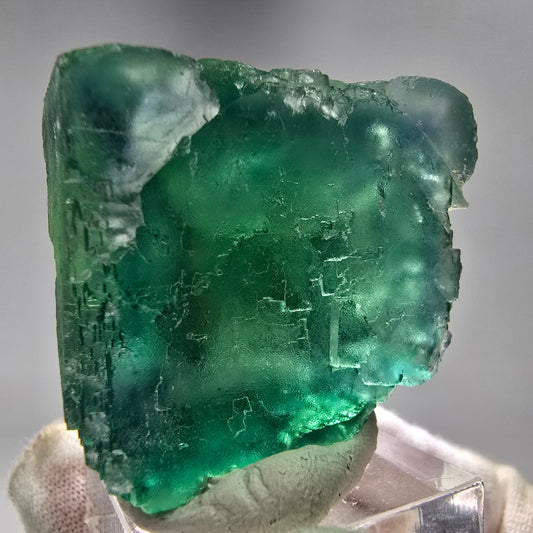 Cube de fluorite fantôme transparent, vert Okorusu, Collection namibie 48x43x23mm