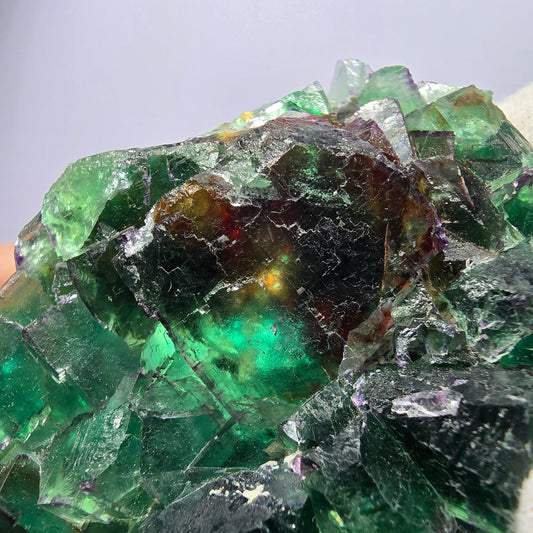 Grand spécimen de cube de fluorite fantôme parqueté, Okorusu zonal, Namibie, 84 x 74 x 23 mm