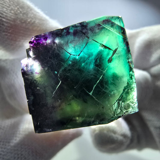 Cube de fluorite fantôme transparente, vert violet zonal, Okorusu, Namibie, 33 x 29 x 20 mm