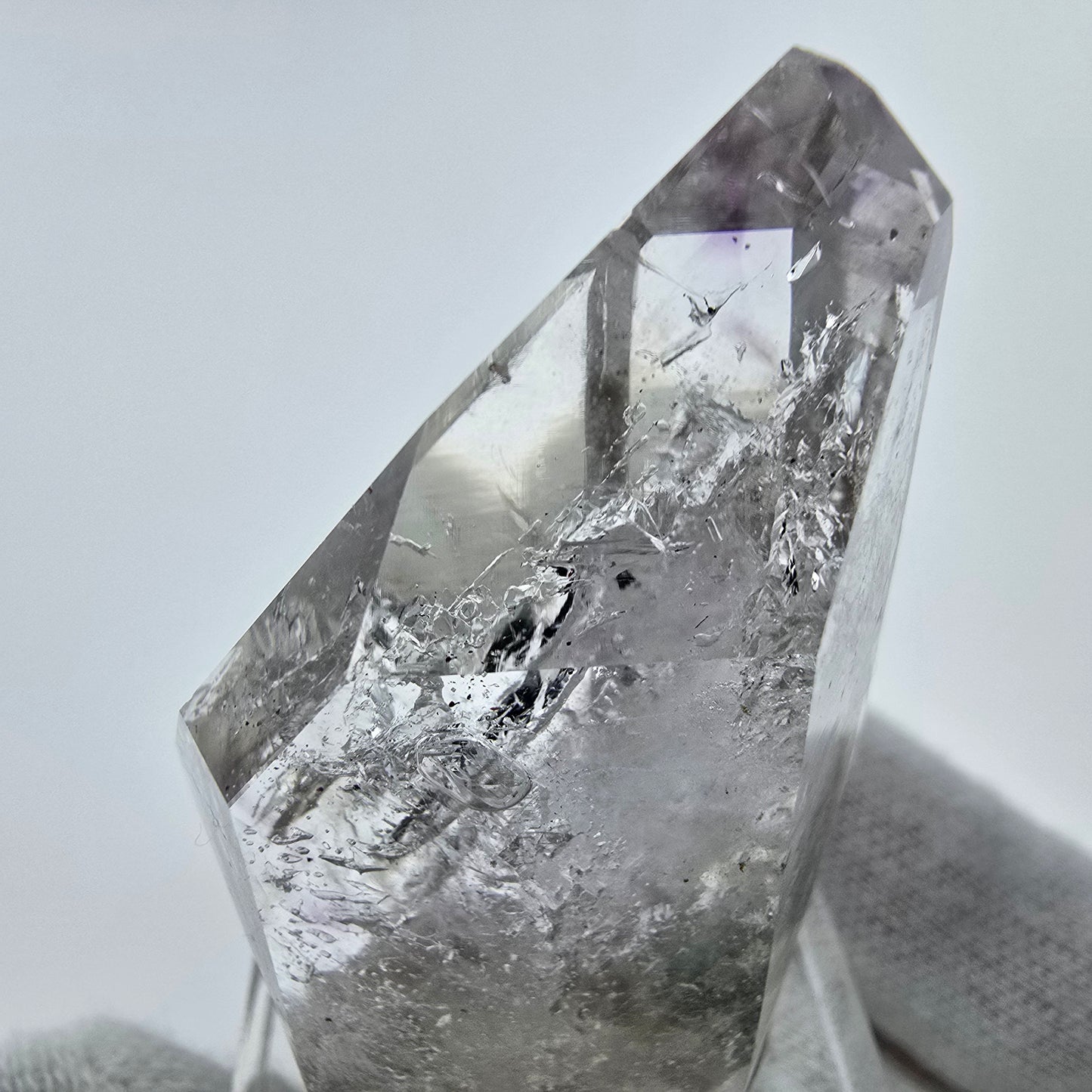 Enhydro Phantom Amethyst, 2x Blase Streep Mine, Goboboseb, Namibia 43*29*20mm