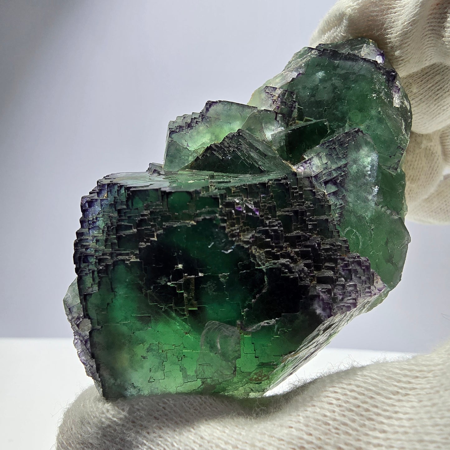 Spécimen de cube de fluorite fantôme transparent, parqueté, zonal, Okorusu, Namibie, 92 x 51 x 28 mm