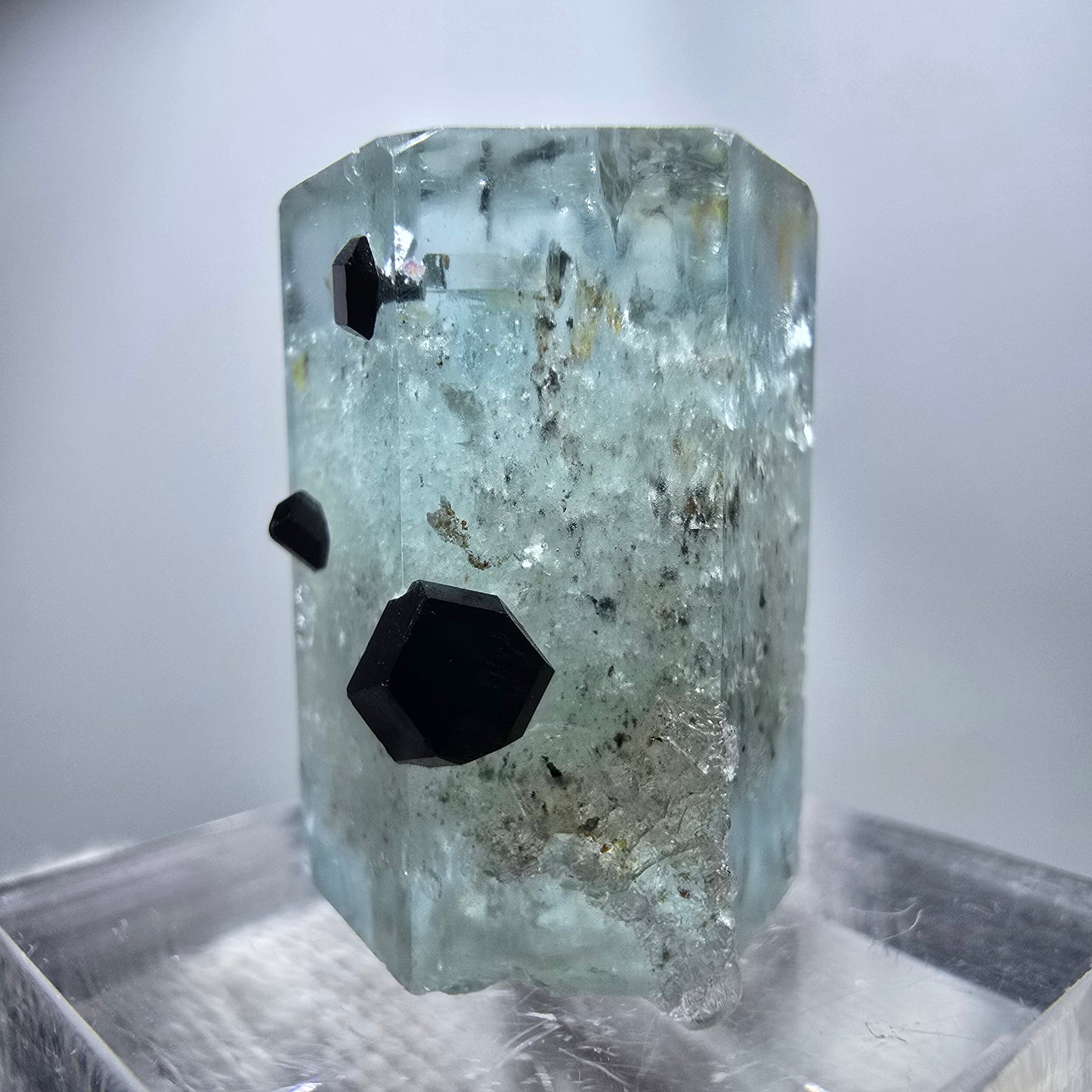Seltener Aquamarin X mit Schörl Turmalin Erongo, Namibia 22*18*16mm