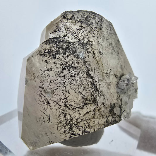 UV Calcit Kristall mit Harlekin Quarz, Schörl Turmalin Erongo Namibia 50*42*40mm