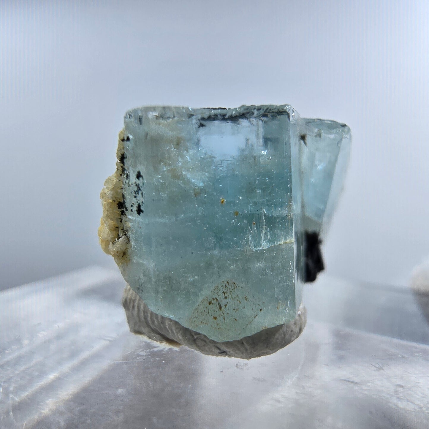 Aigue-marine Setlene, opale hyalite, tourmaline Schörl stade Erongo, Namibie 17*10*11mm