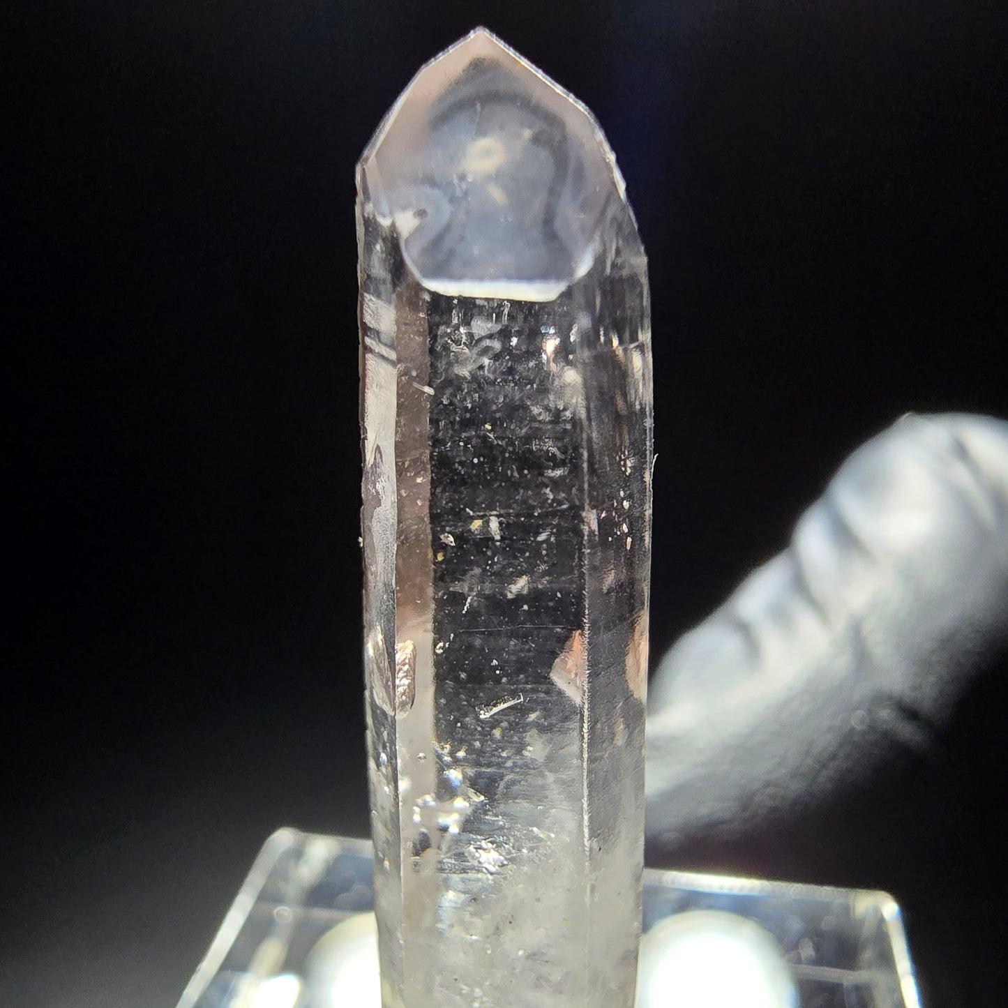 Phantom Rauchquarz Spitze weiß lila Goboboseb, Namibia 35*9*5mm Sammlung