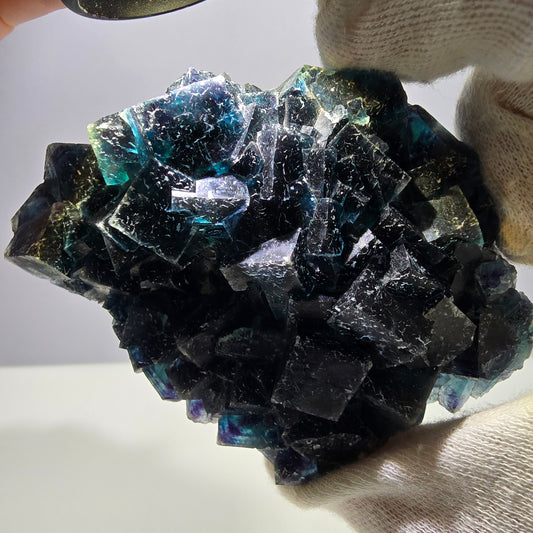 Grand spécimen de cube de fluorite fantôme, zonal – Nouvelle découverte ! Okorusu, Namibie, 105 x 79 x 31 mm