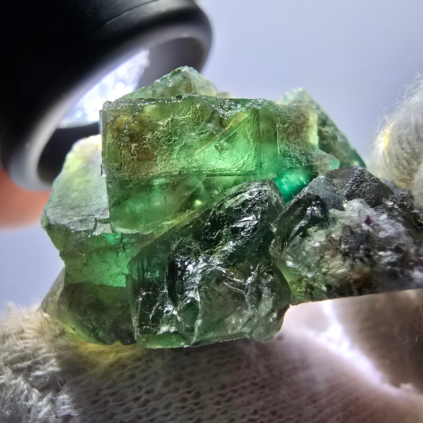 Rare spécimen de cube de fluorite fantôme, parqueté vert Okorusu, Namibie, 34 x 31 x 20 mm