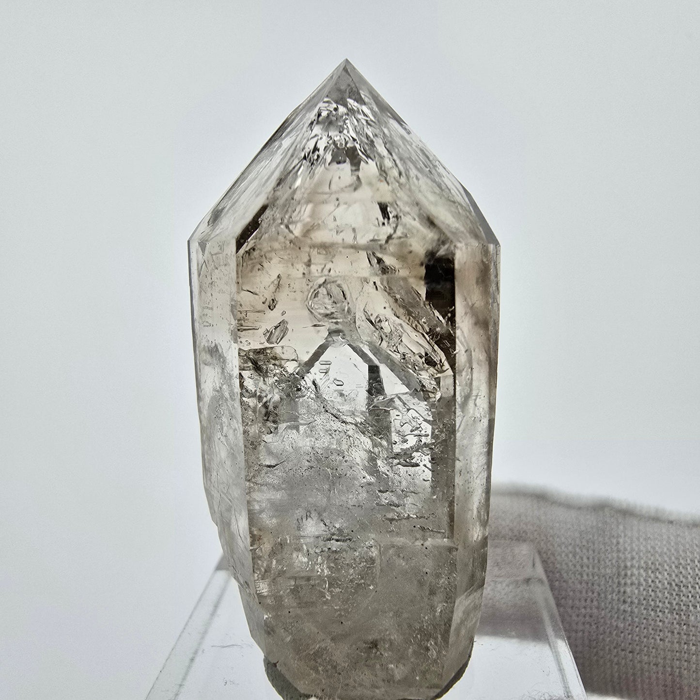 Enhydro Phantom Smoky Quartz Sceptre Tip 1x Bubble Goboboseb, Namibie 43*21*14mm