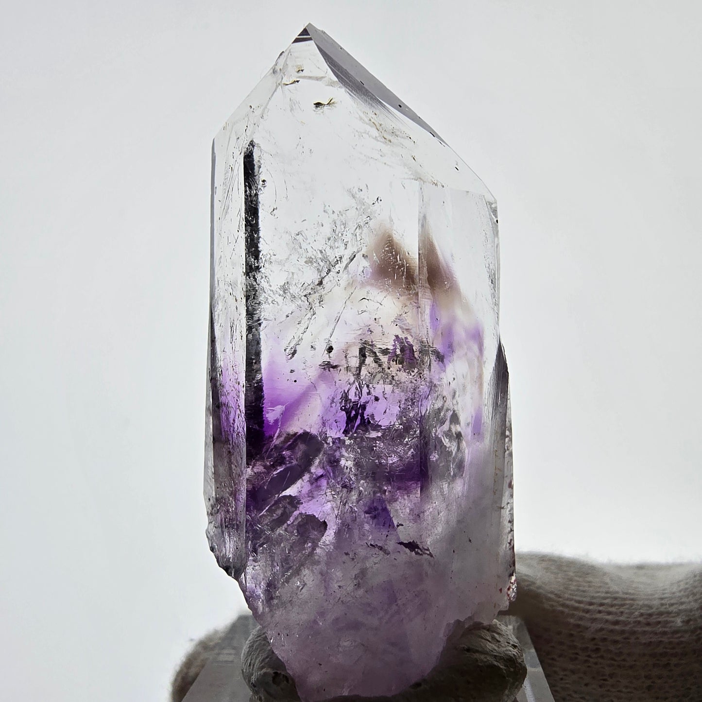 Améthyste fantôme Enhydro Harlequin avec épidote, mine Streep, Namibie, 55 x 26 x 14 mm