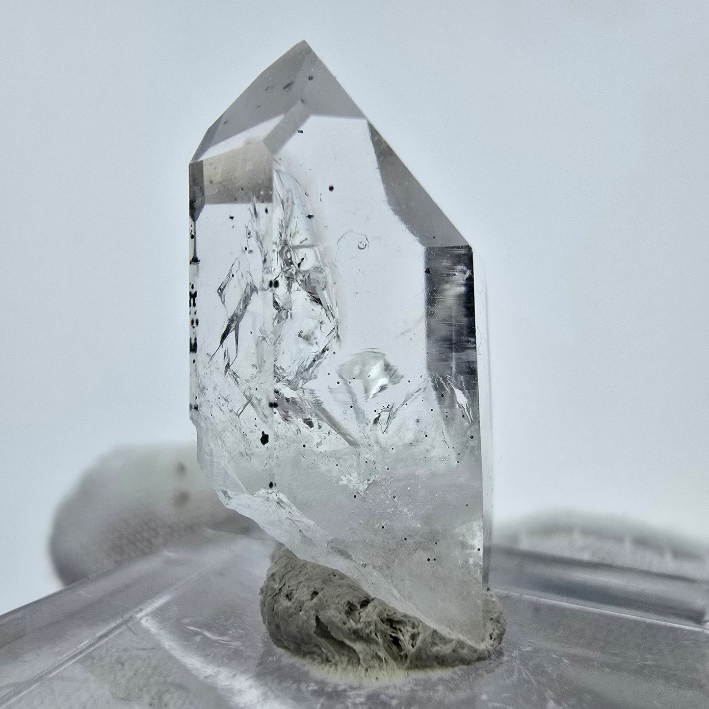 Enhydro Phantom Hämatit Quarz Kristall Streep Mine Goboboseb, Namibia 25*11*10mm