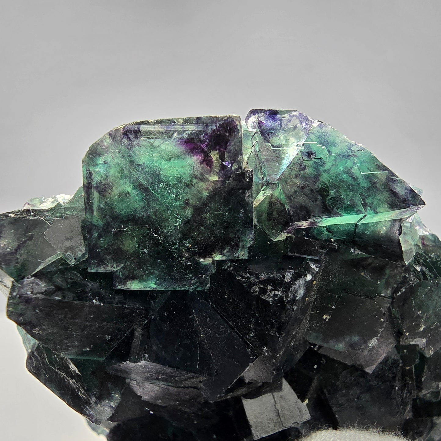 Seltene Phantom Fluorit Würfel Stufe grün lila Okorusu, Namibia 81*67*26mm