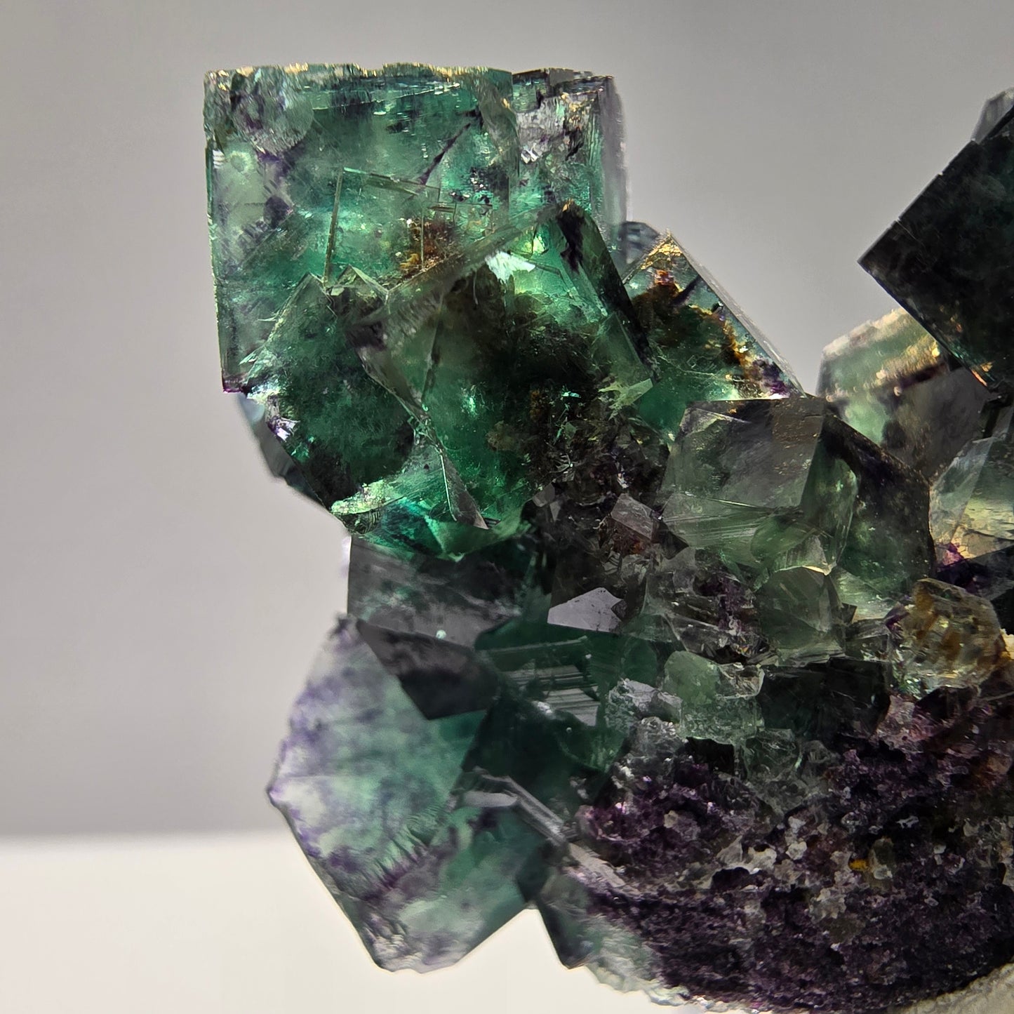 Seltene Phantom Fluorit Würfel Stufe grün lila zonar Okorusu, Namibia 57*49*26mm