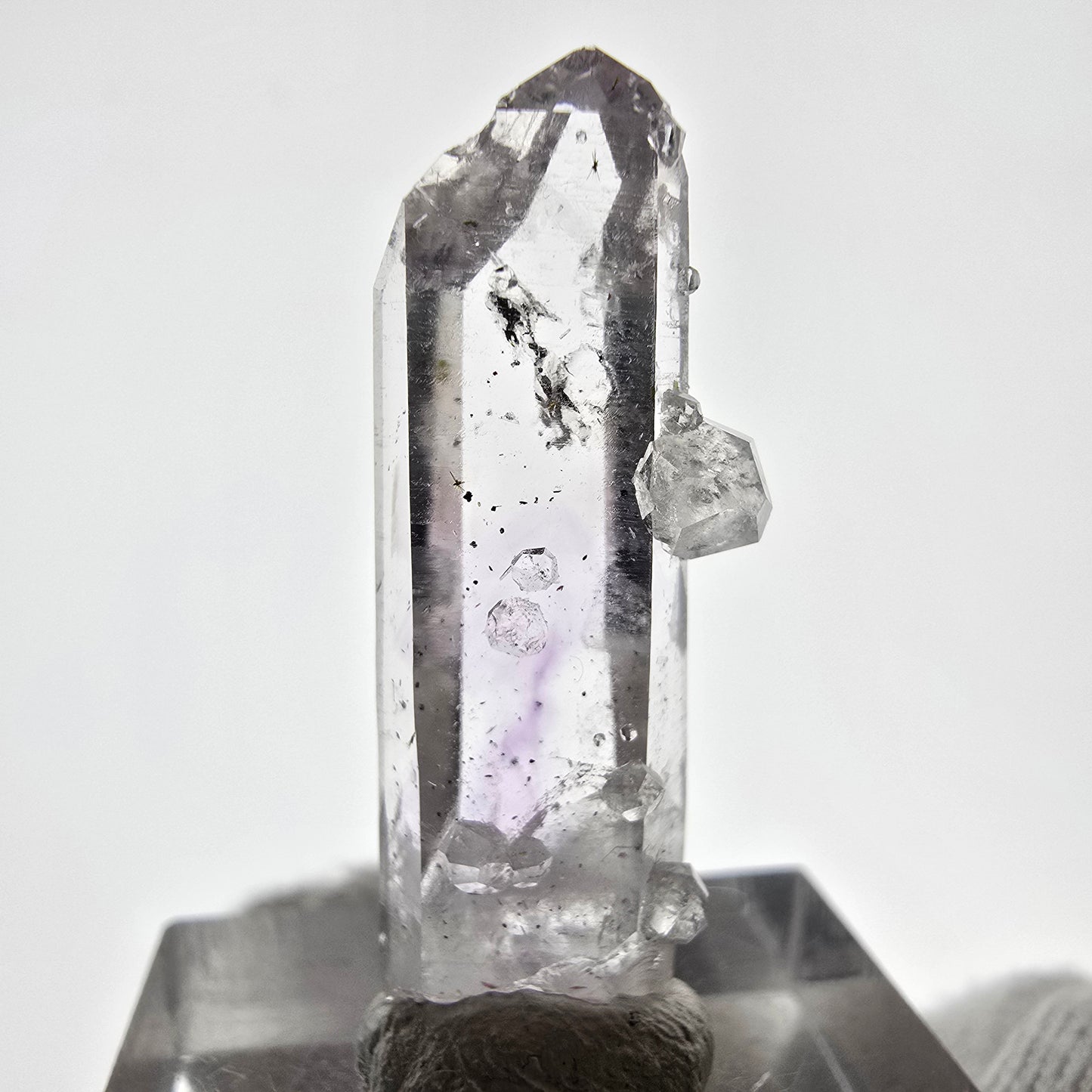 Phantom Amethyst with Analcim, Hematite Streep Mine, Goboboseb, Namibia 33*11*8mm