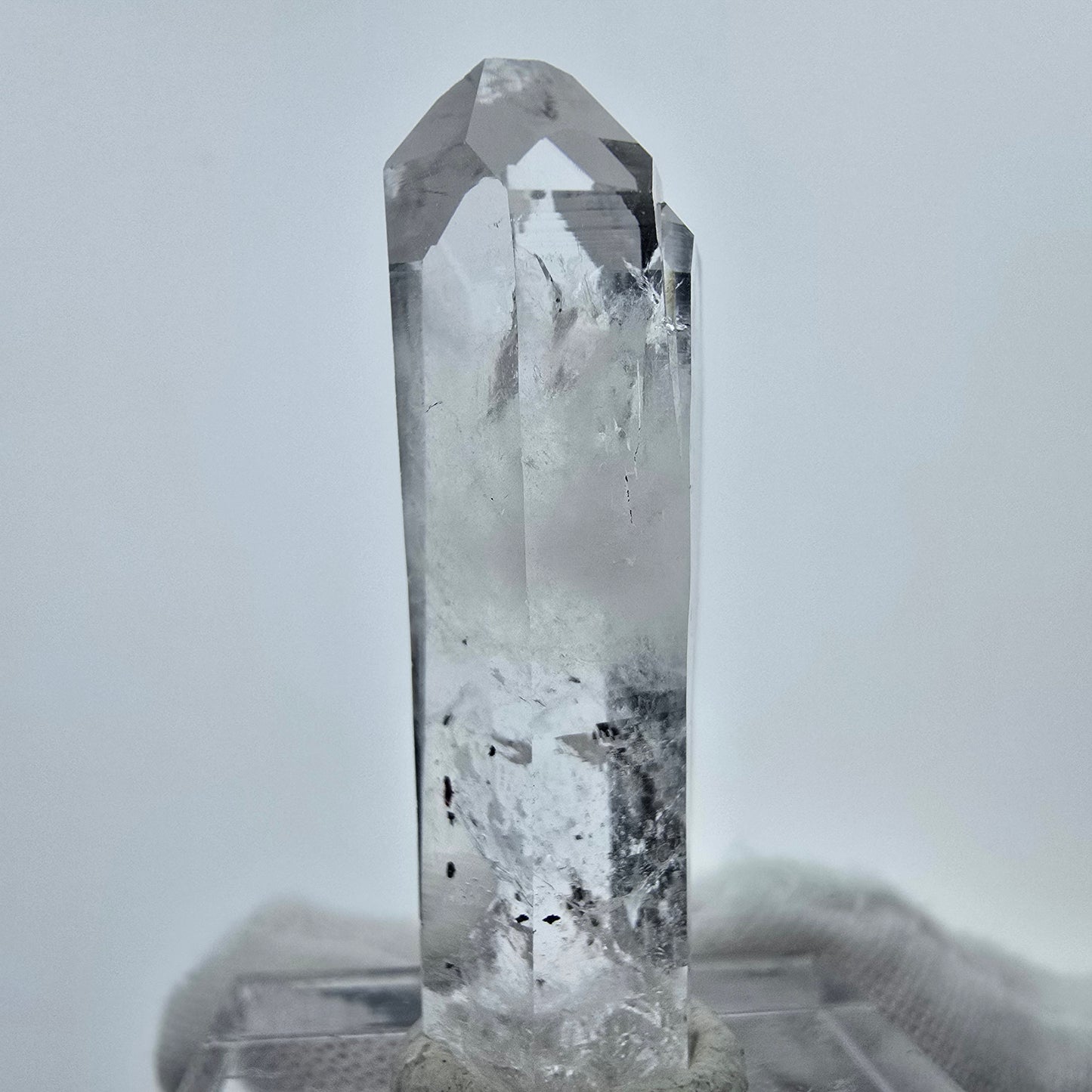 Klarer Harlekin Phantom Quarz Kristall Streep Mine, Goboboseb Namibia 37*10*11mm
