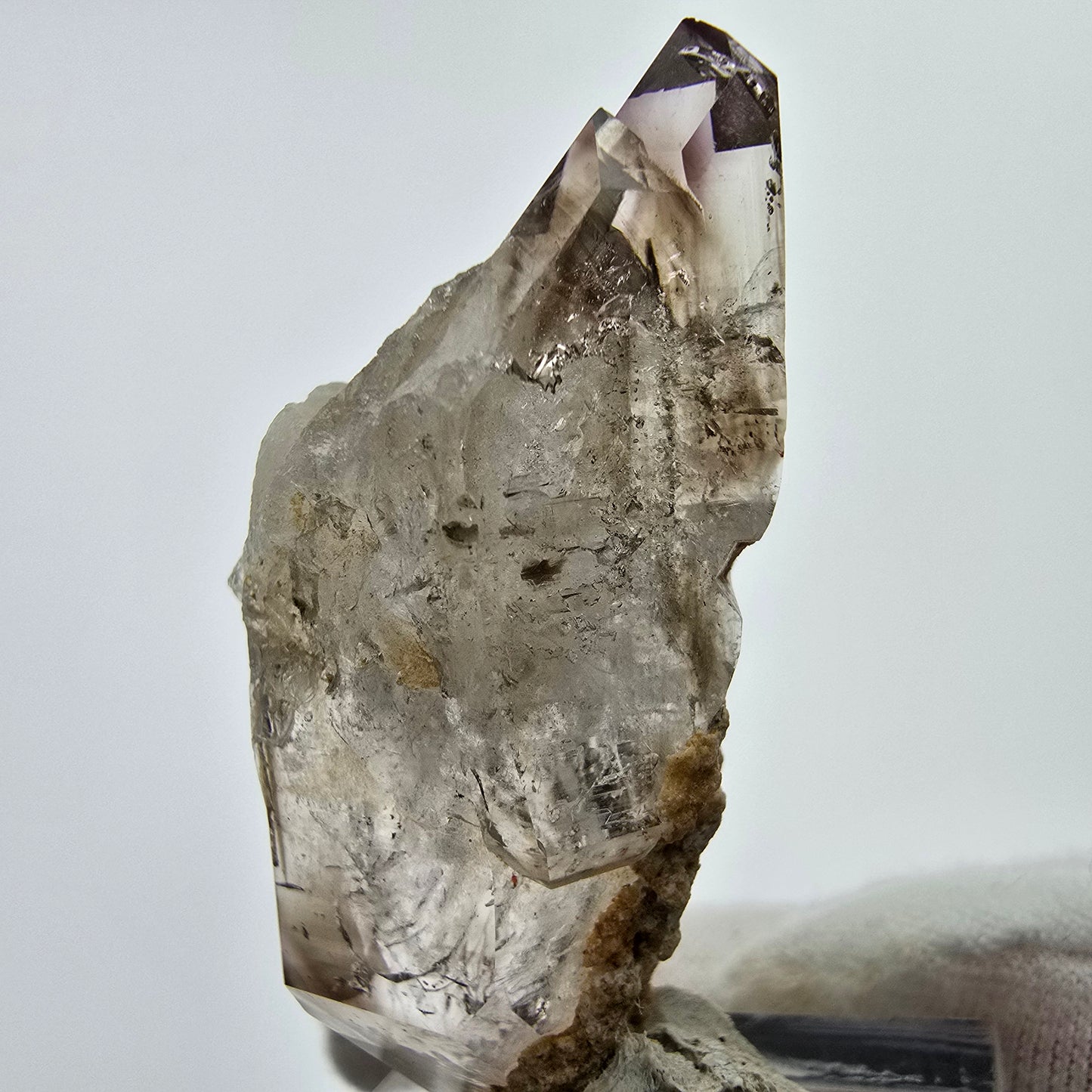 Enhydro Phantom Rauchquarz DT Zepter Quarz 2x Blase Goboboseb Namibia 46*21*17mm