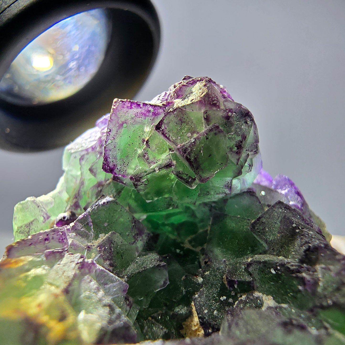 Cube de fluorite fantôme, zonal, muscovite, spécimen de tourmaline Schorl, Erongo, Namibie, 50 x 36 x 36 mm
