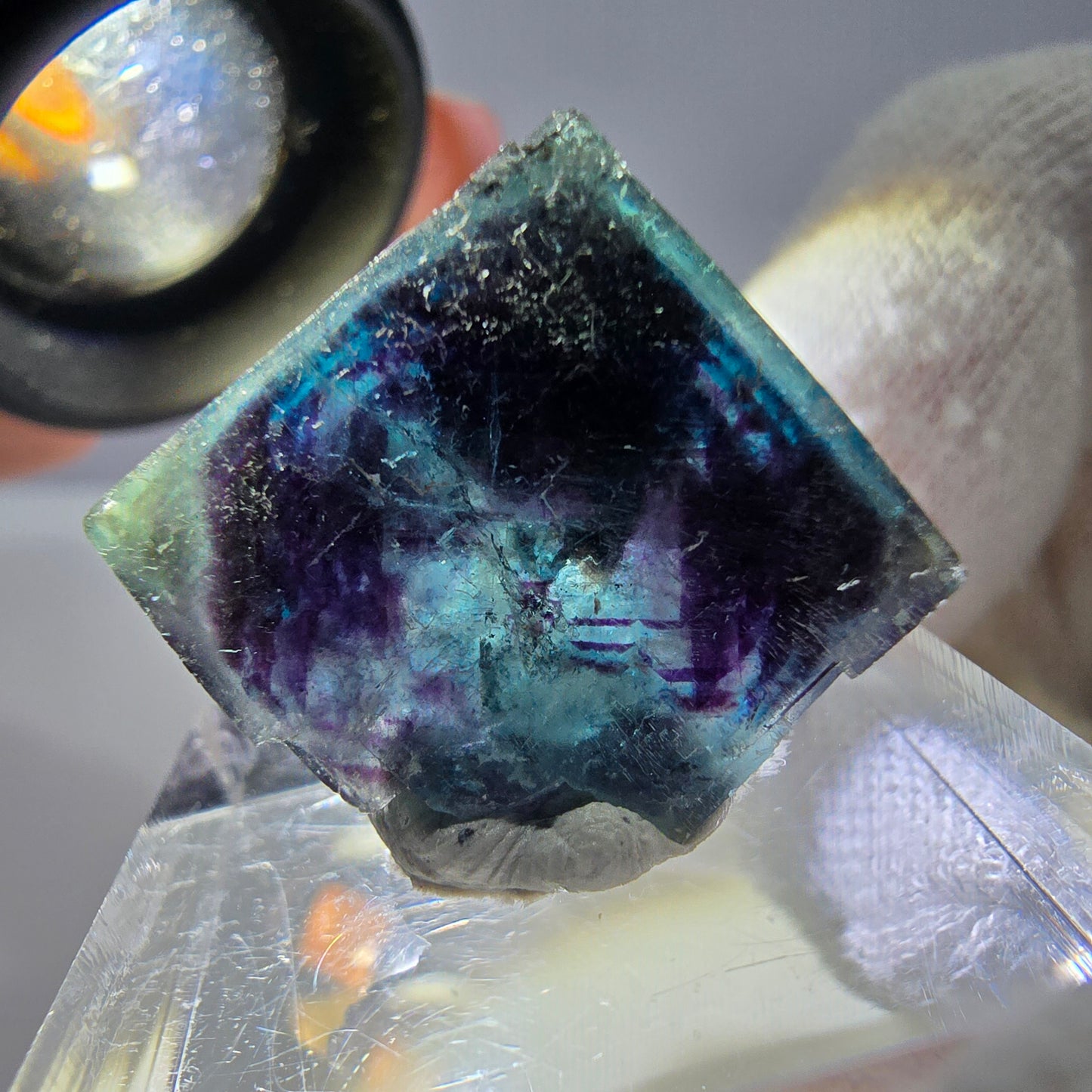 Spécimen de cube de fluorite fantôme, zonal – Nouvelle découverte ! Okorusu, Namibie, 24 x 19 x 12 mm