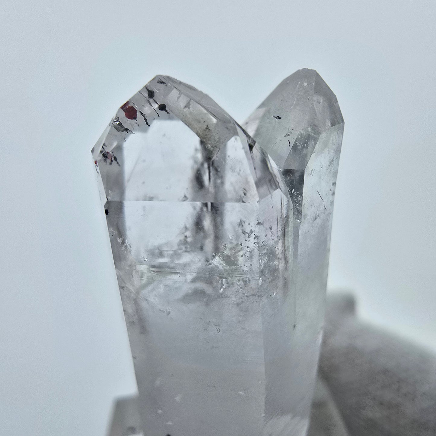 Harlekin Phantom Quarz Kristall Streep Mine, Goboboseb, Namibia 42*21*15mm