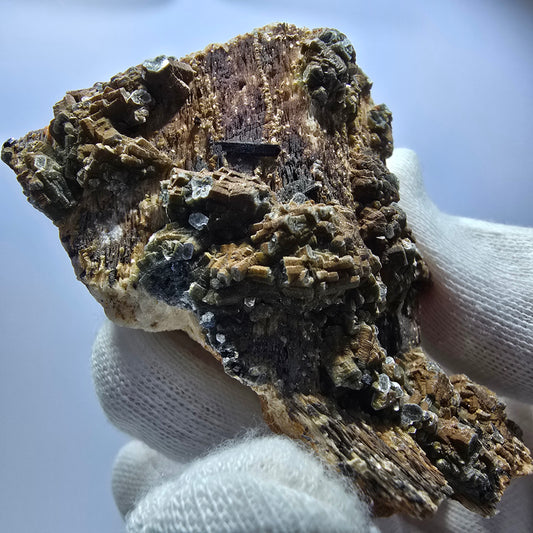 Schörl Turmalin, Muskovit, UV Calcit, Orthoklas Stufe Erongo, Namibia 82*55*45mm