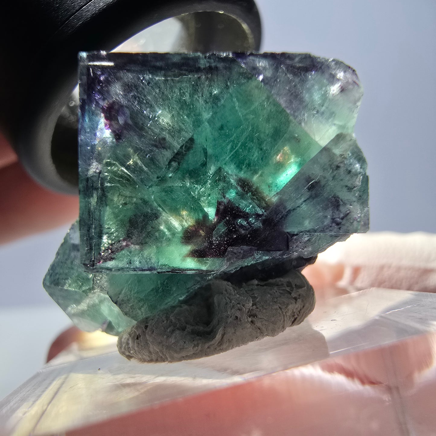 Spécimen de cube de fluorite fantôme, parqueté vert violet Okorusu, Namibie 31*25*20 mm