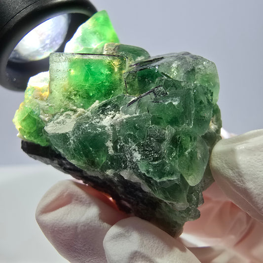 Cube de fluorite fantôme, spécimen de tourmaline scholle muscovite hyalite, Erongo, Namibie, 42 x 36 x 28 mm