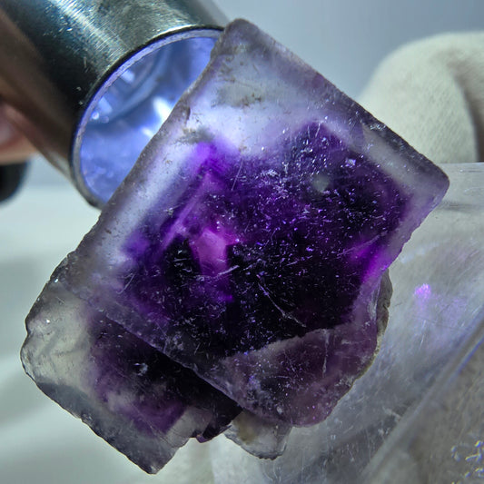 Spécimen de cube de fluorite fantôme, vert violet, Okorusu, Namibie, 26 x 18 x 15 mm