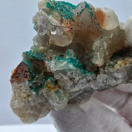 Seltene Dioptas auf Quarz Stufe Kaokoveld, Namibia 56*49*42mm Mineraliensammlung