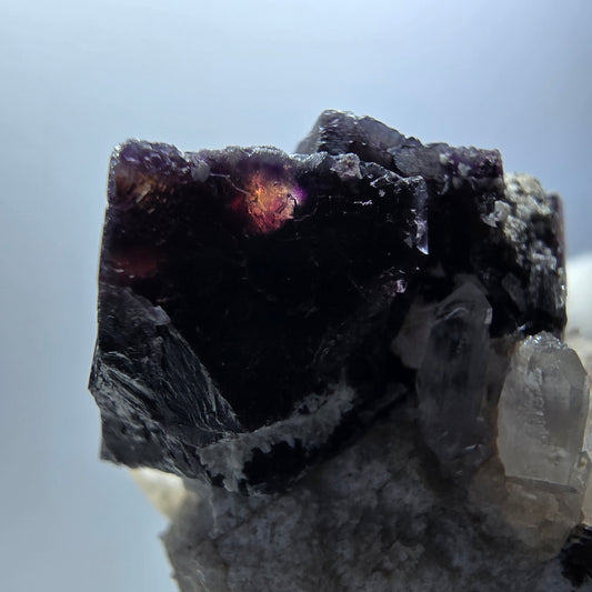 Cube de fluorite fantôme rouge violet, quartz fumé, hyalite, orthose, Erongo, Namibie 53*47*37mm