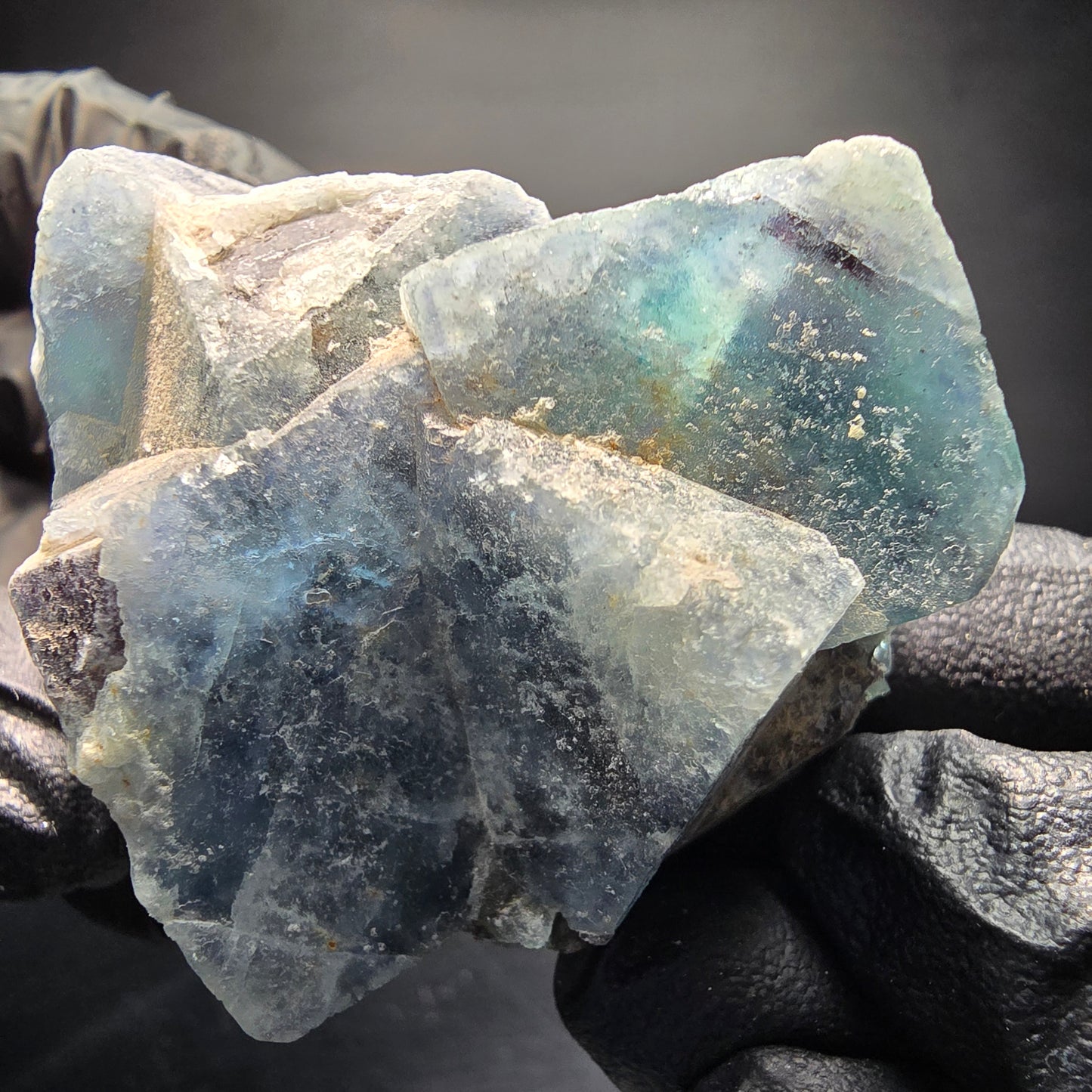 Magnifique cube de fluorite vert Erongo namibie, collection minérale 58x57x32mm