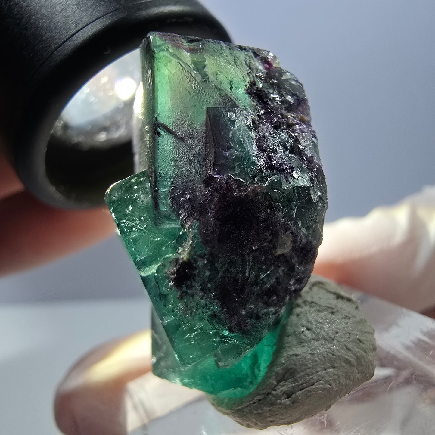 Spécimen de cube de fluorite fantôme, parqueté vert violet Okorusu, Namibie 32*23*16 mm
