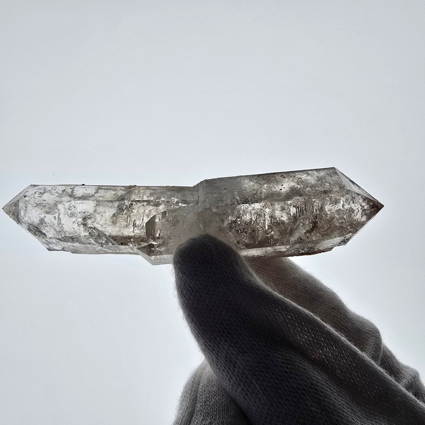 Squelette Fantôme Quartz Fumé DT Sceptre Valentine Pocket Goboboseb Namibie 103*24*18mm