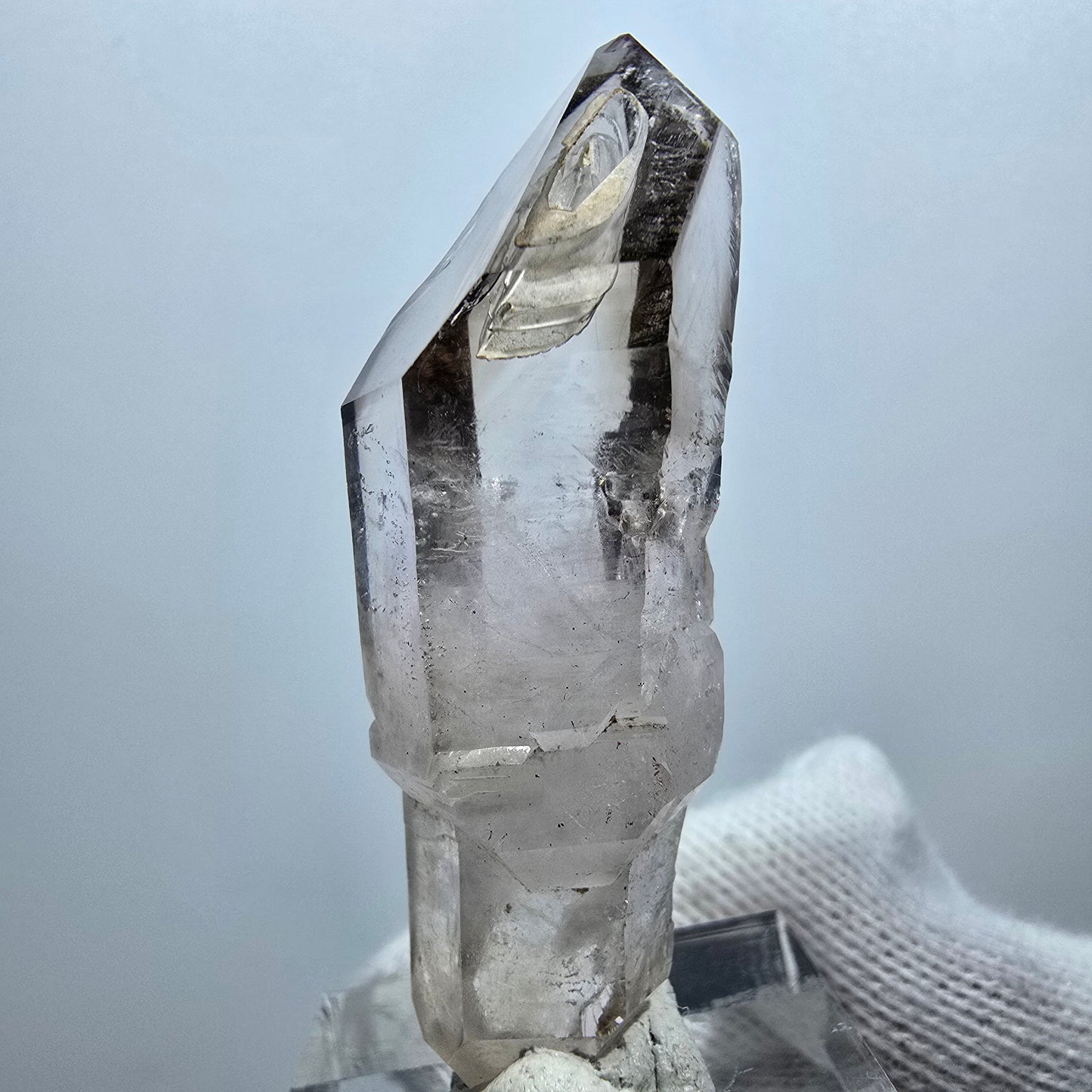 Quartz fumé fantôme transparent DT Scepter Point Goboboseb, Namibie 53 x 17 x 14 mm