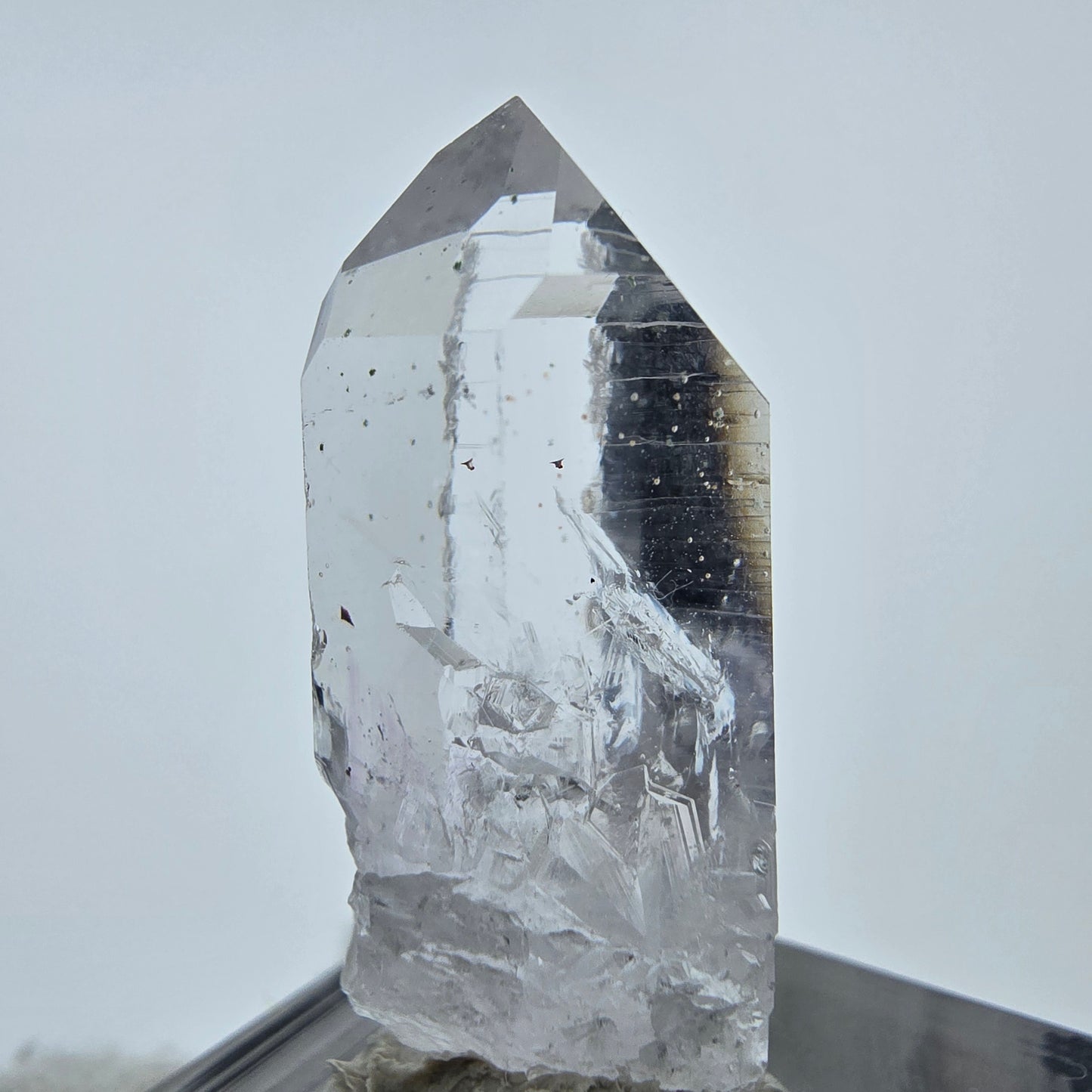 Cristal d'améthyste hématite fantôme Streep Mine, Goboboseb, Namibie 31 x 12 x 11 mm