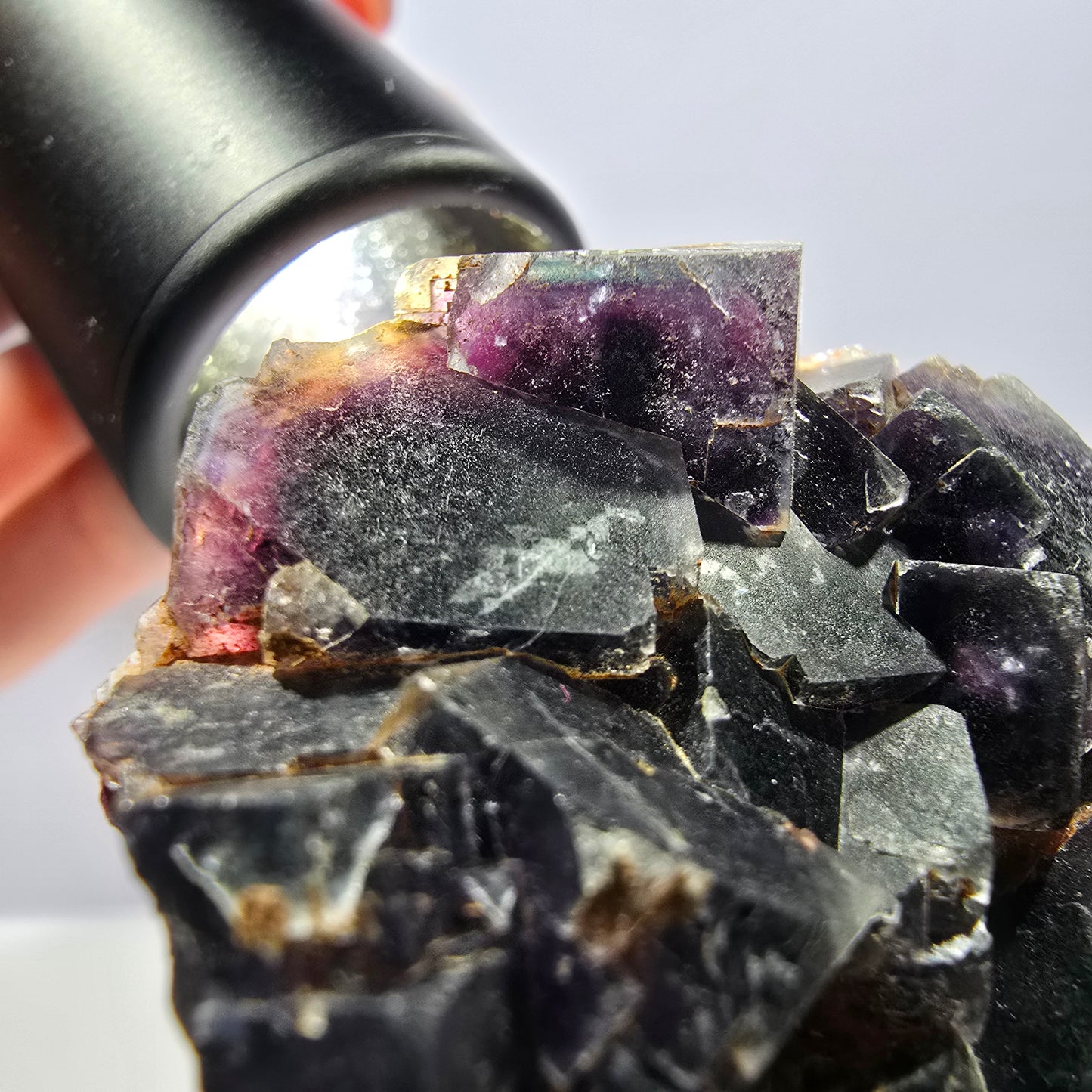 Rare spécimen de cube de fluorite fantôme, bleu-violet Okorusu, Namibie 53 x 48 x 23 mm