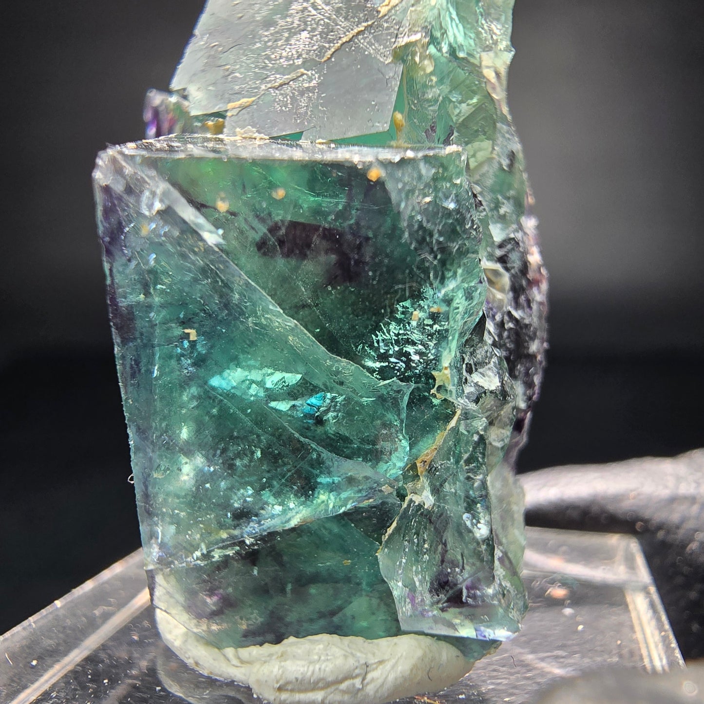 Seltene zonare Phantom Fluorit Würfel Stufe grün lila Okorusu Namibia 39*22*21mm