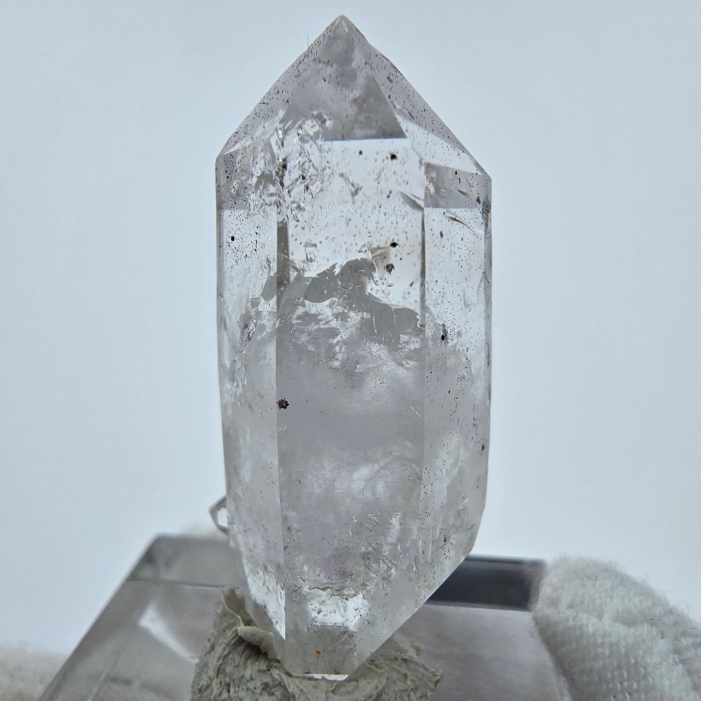Enhydro Phantom Hematite DT Quartz Valentine Pocket Goboboseb, Namibia 34*14*12mm
