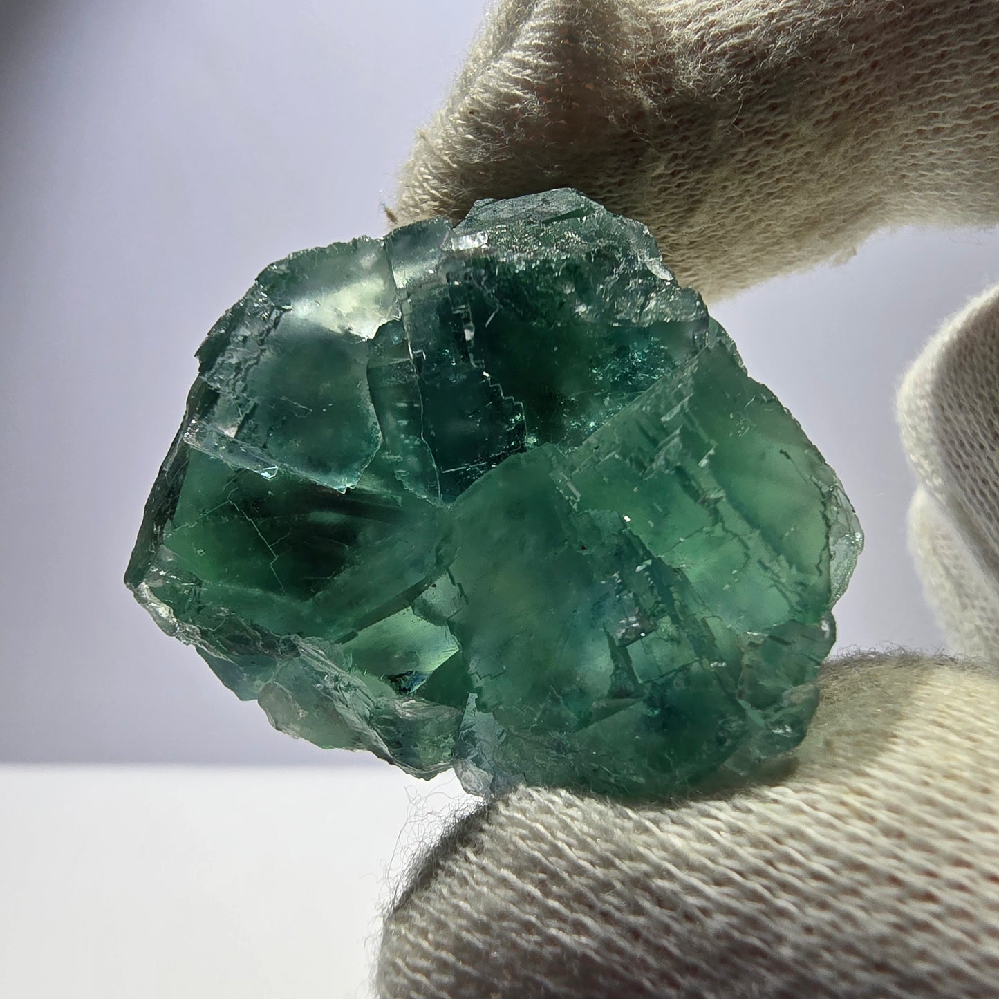 Rare spécimen de cube de fluorite fantôme, parqueté vert Okorusu, Namibie, 38 x 33 x 21 mm