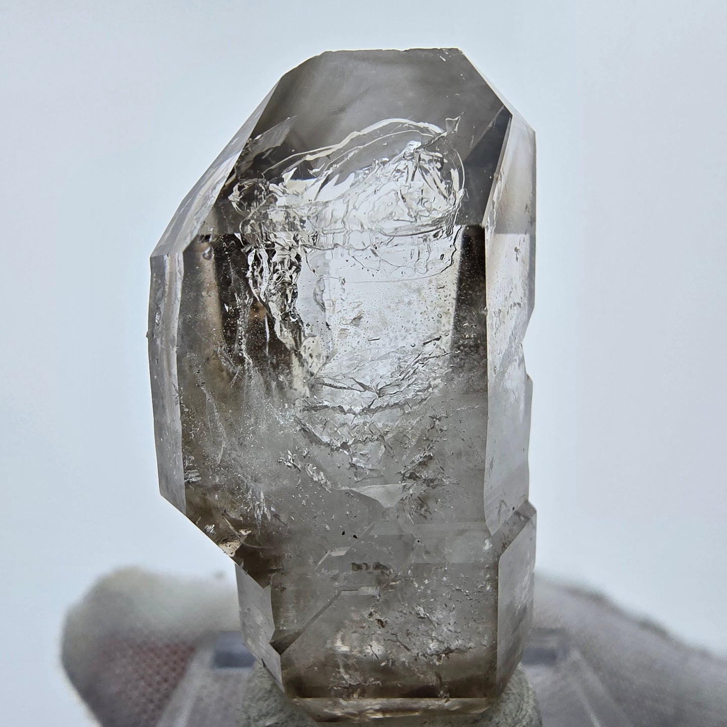 Enhydro Phantom Smoky Quartz Sceptre Tip 1x Bubble Goboboseb, Namibie 37*21*17mm