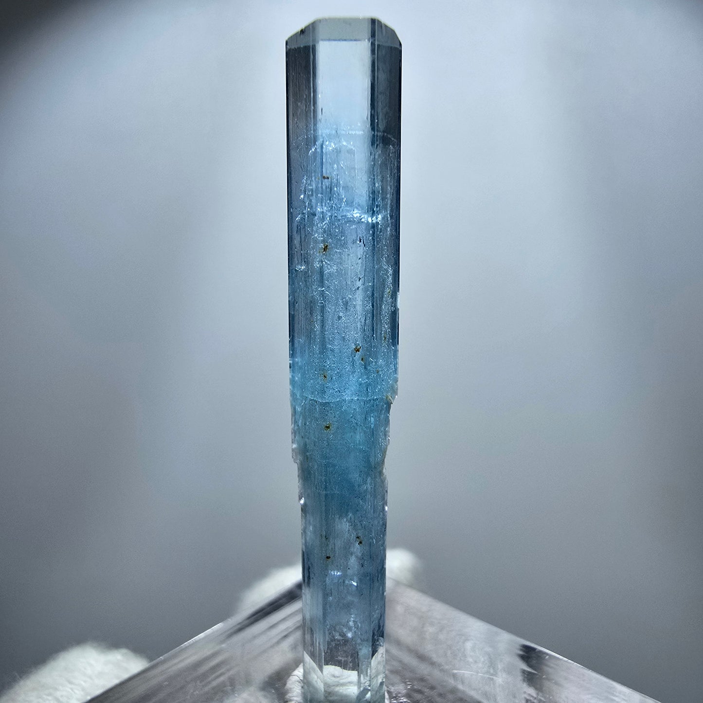 Klarer Aquamarin X DT Kristall, blau Erongo, Namibia 40*6*6mm