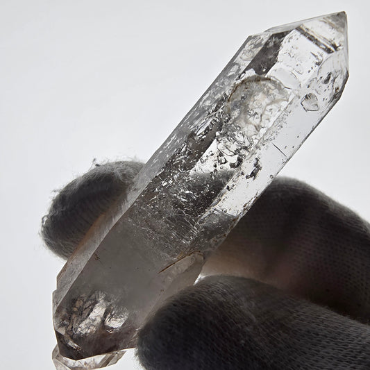 Sceptre de poche Saint-Valentin en quartz fumé fantôme squelette, Namibie, 73 x 17 x 15 mm