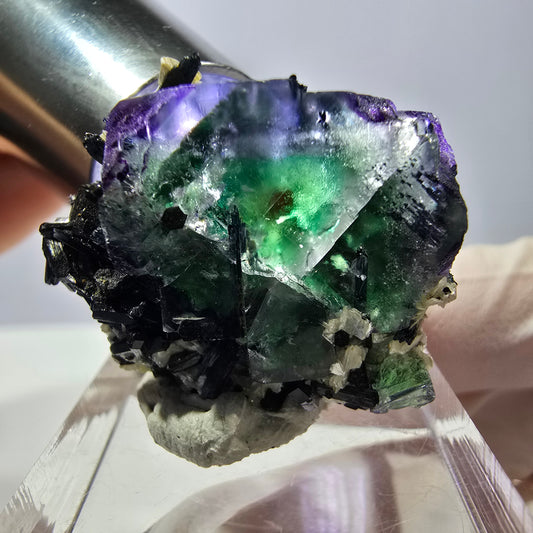 Cube de fluorite fantôme, zonal, muscovite, spécimen de tourmaline Schorl, Erongo, Namibie, 29 x 25 x 19 mm