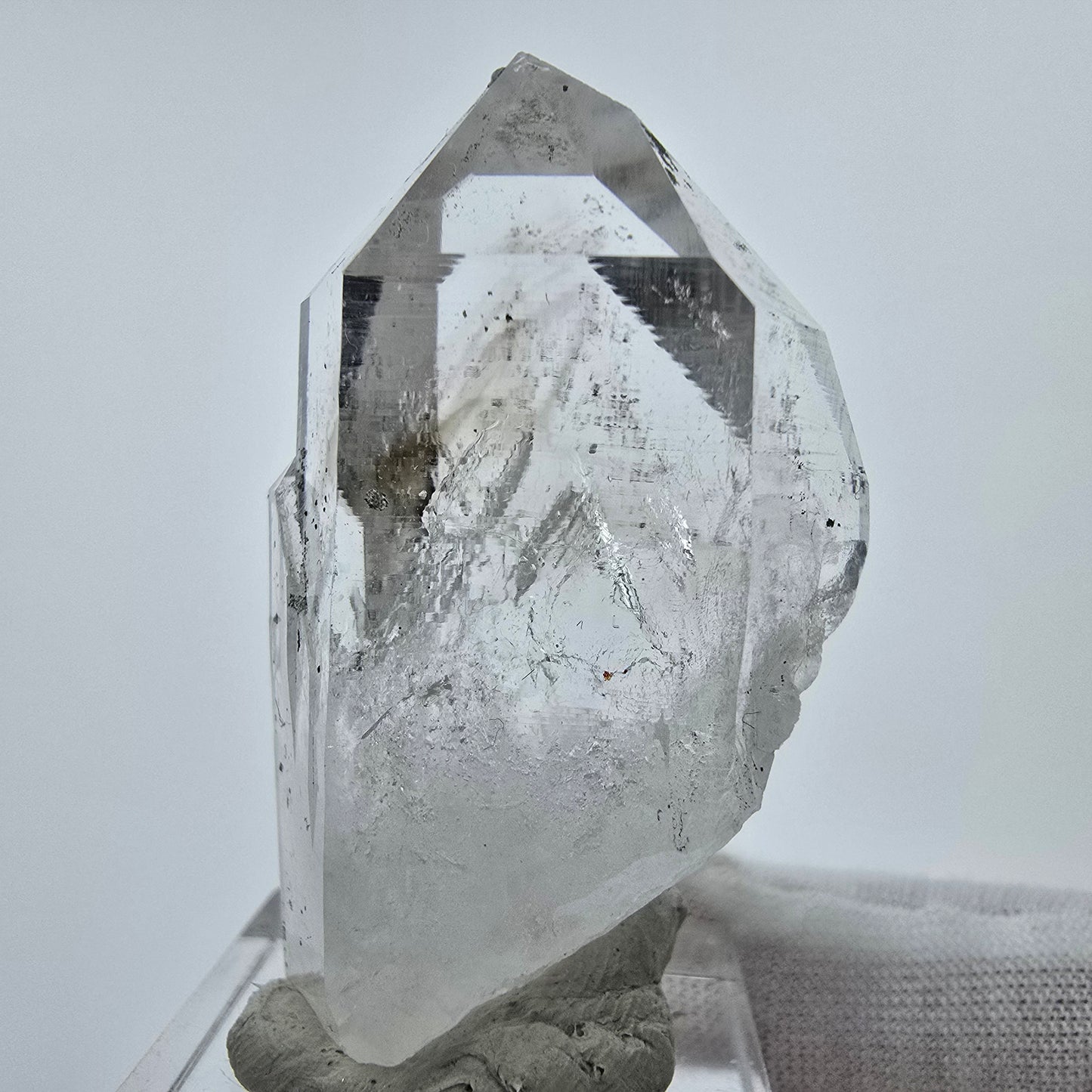 Enhydro Phantom Quarz 1x Blase Streep Mine Goboboseb Namibia 46*25*18mm Sammlung