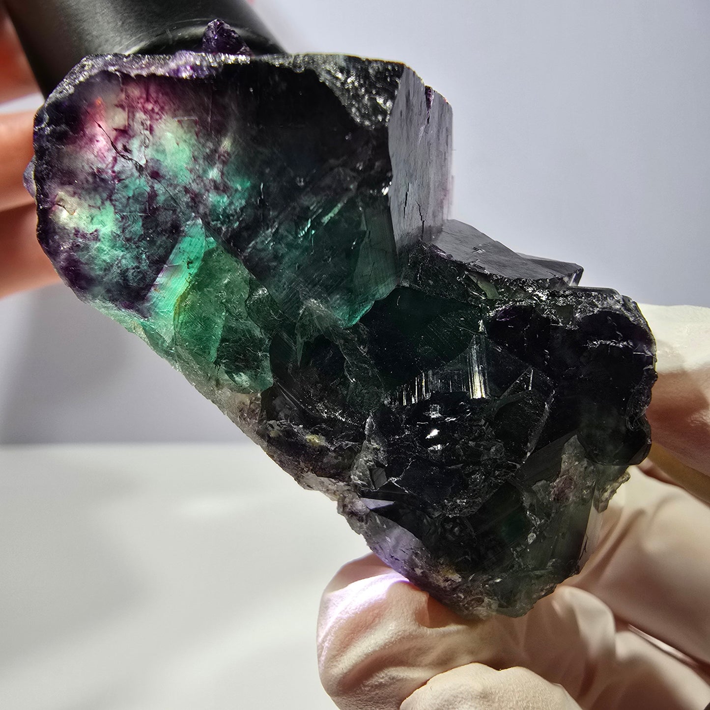 Spécimen de cube de fluorite fantôme, parqueté vert violet Okorusu, Namibie 58*40*27 mm