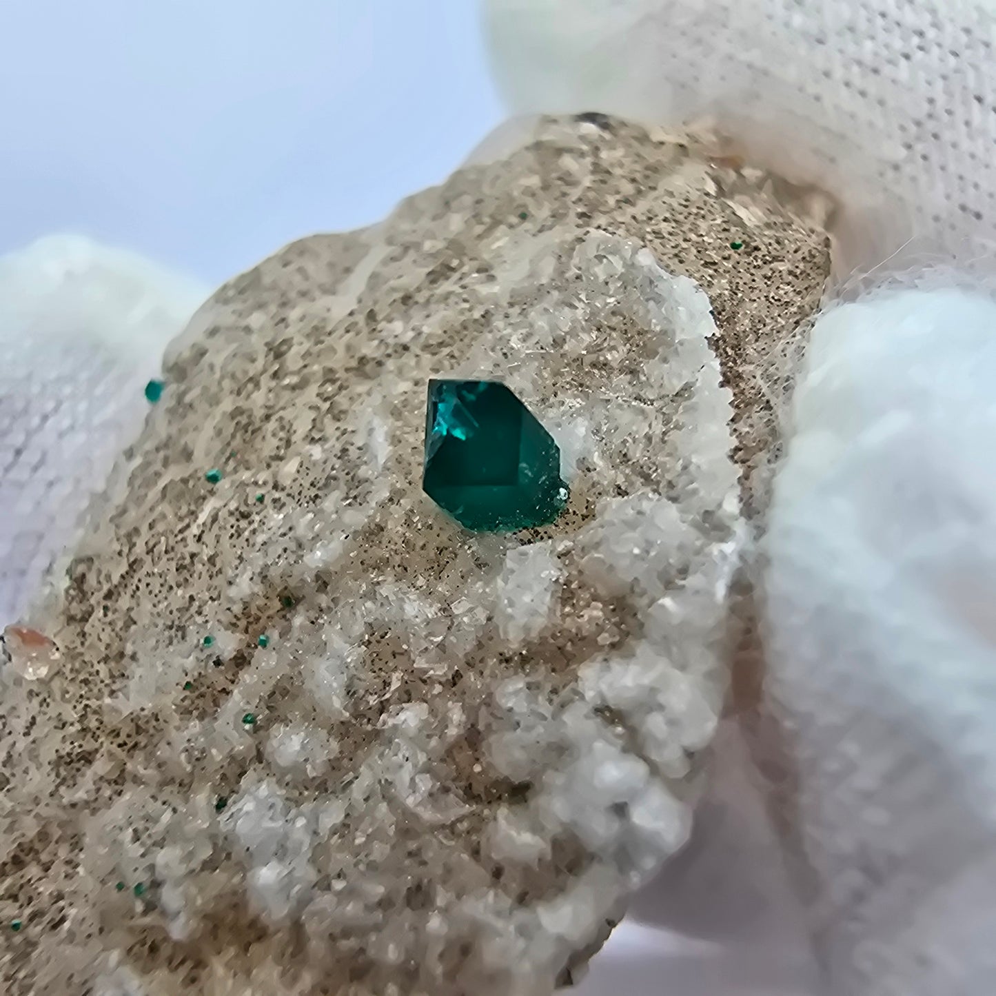 Seltene Dioptas auf Marix Stufe Kaokoveld, Namibia 44*19*16mm Mineraliensammlung