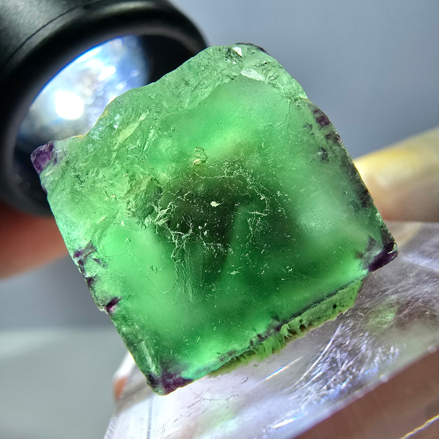 Cube de fluorite fantôme parqueté, zonal, vert violet Okorusu, Namibie 18*17*15mm