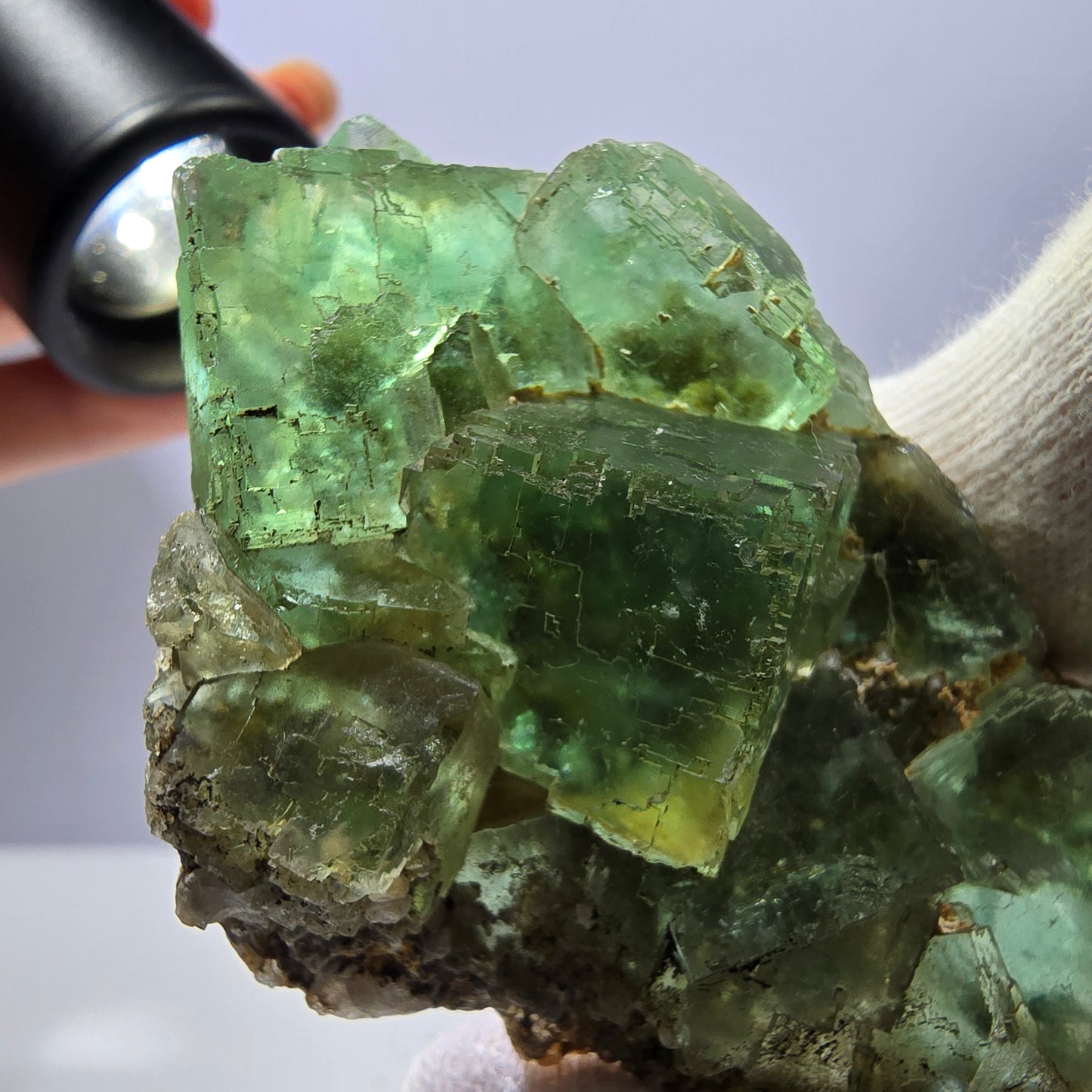 Rare spécimen de cube de fluorite fantôme, parqueté vert Okorusu, Namibie, 73 x 46 x 25 mm