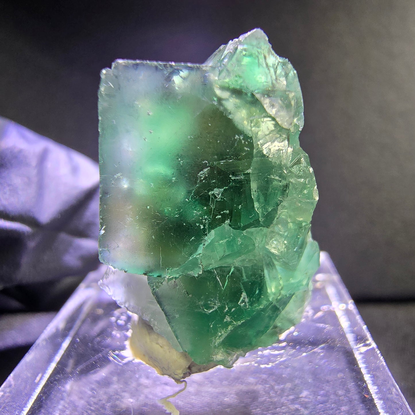Seltene Phantom Fluorit Würfel Stufe grün 22*14*12mm Okorusu, Namibia Sammlung