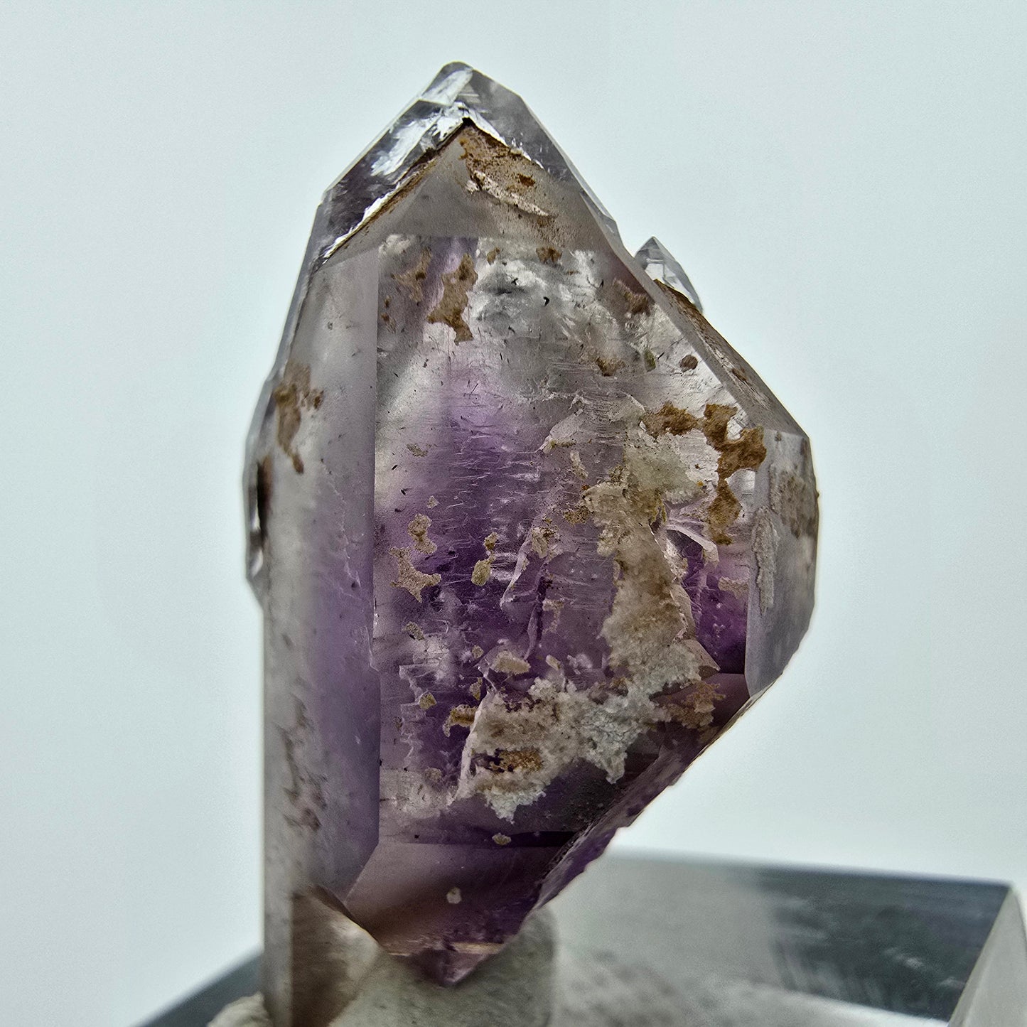Phantom Amethyst Skelett Quarz Spitze Goboboseb, Namibia 33*18*17mm