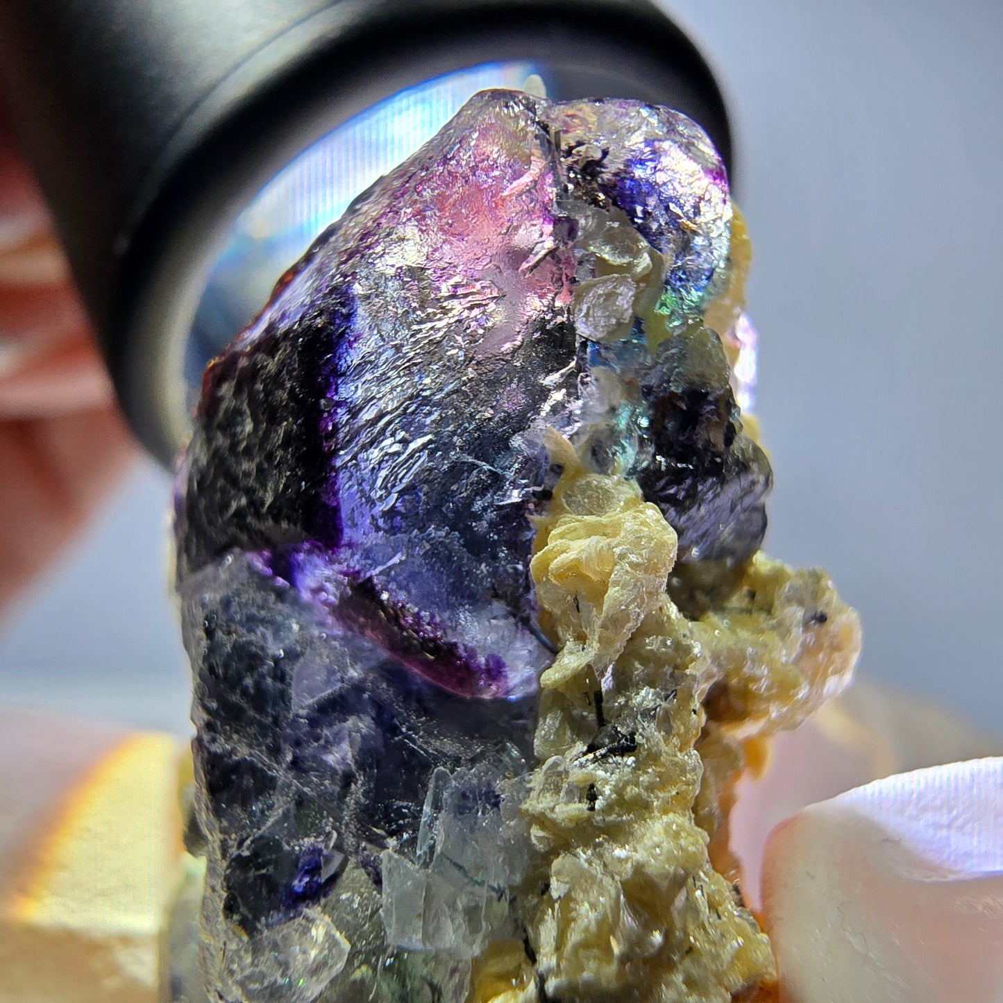 Cube de fluorite fantôme, zonal, muscovite, spécimen de tourmaline Schorl, Erongo, Namibie, 33 x 27 x 13 mm